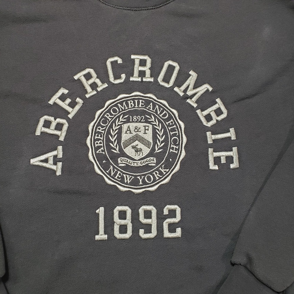 Abercrombie And Fitch Sweatshirt Womens Medium‎ Gray Crew Neck Embroidered Logo